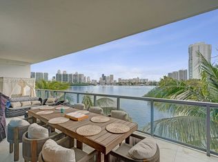 3300 NE 188th St APT 210, Aventura, FL 33180