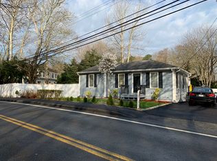 293 Old Craigville Rd, Hyannis, MA 02601
