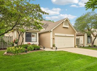 118 Seneca Trl, Bloomingdale, IL 60108