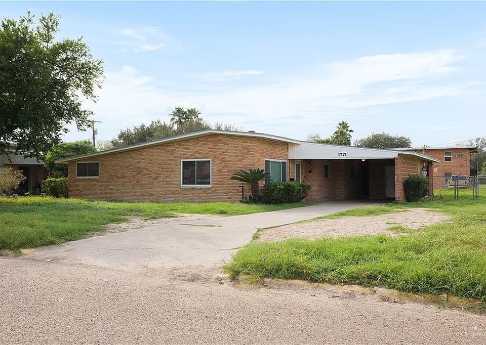 1st image of 1717 Charles Cir