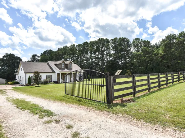 294 Saddle Lake Dr, Williamson, GA 30292