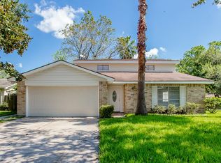 11902 Morning Dew Ln, Houston, TX 77067