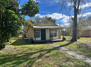 3453 Magnolia St, Zolfo Springs, FL 33890