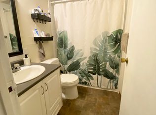 1333 Broadway E #214, Vancouver, BC V6H4C1