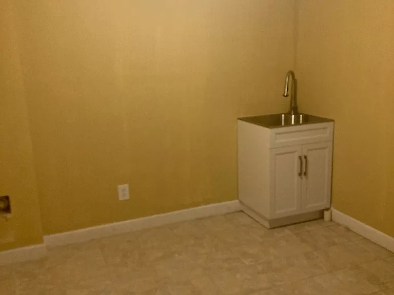 11102 Spring Meadow Blvd — Photo 37