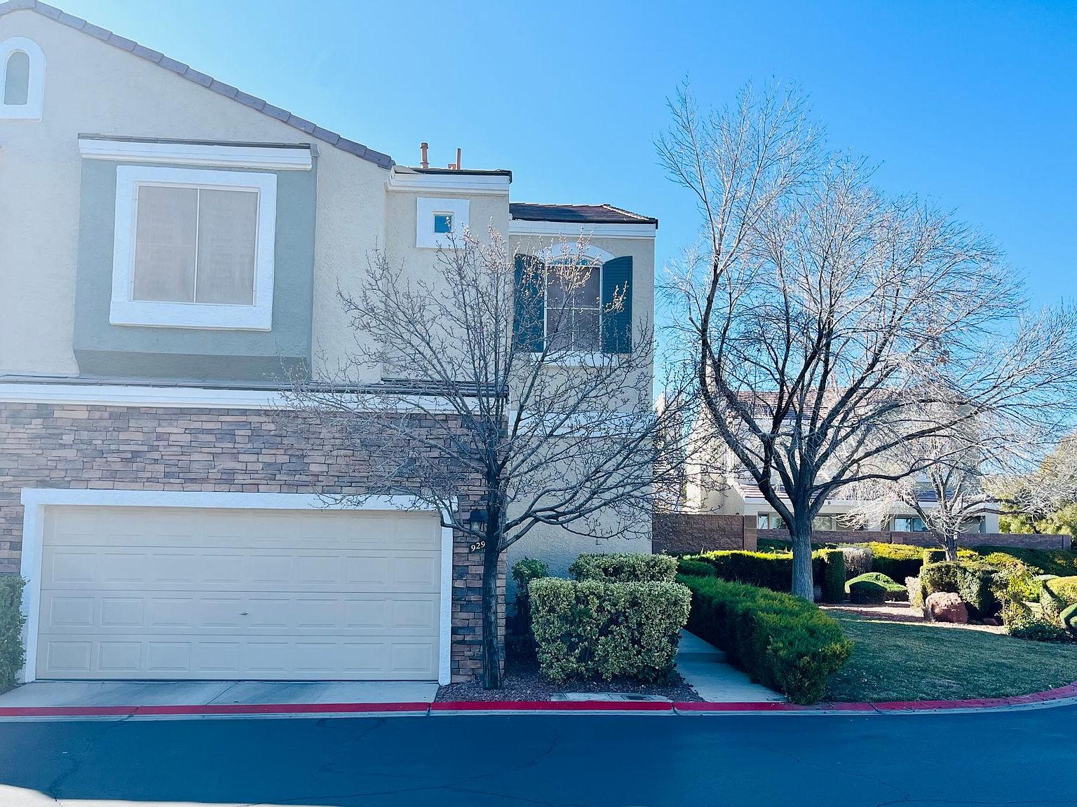 929 Bannockburn St 929, Las Vegas, NV 89145 Zillow