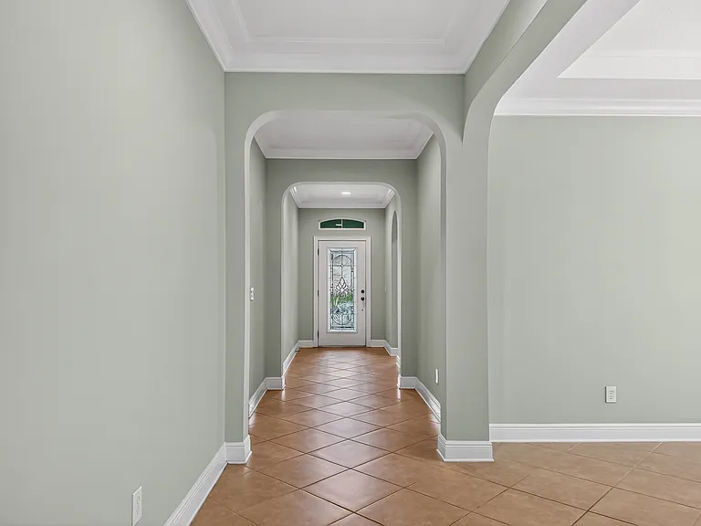 2062 Redbay Ave — Photo 34
