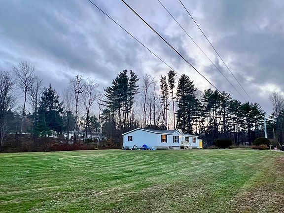 3rd image of 225 Sugar River Drive