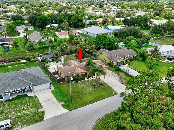 5th image of 2041 SW Susset Lane