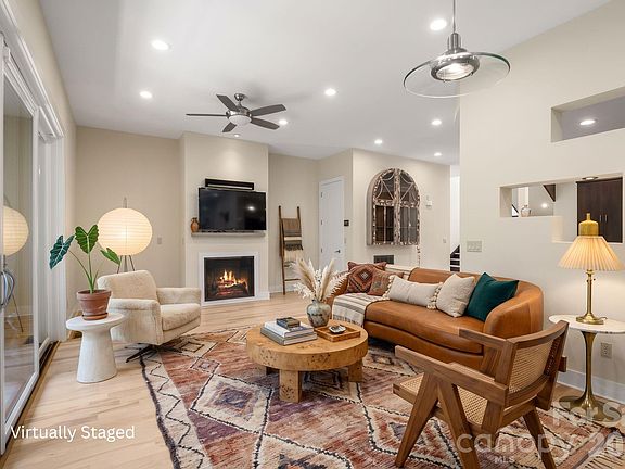 5th image of 26 Macallan Ln