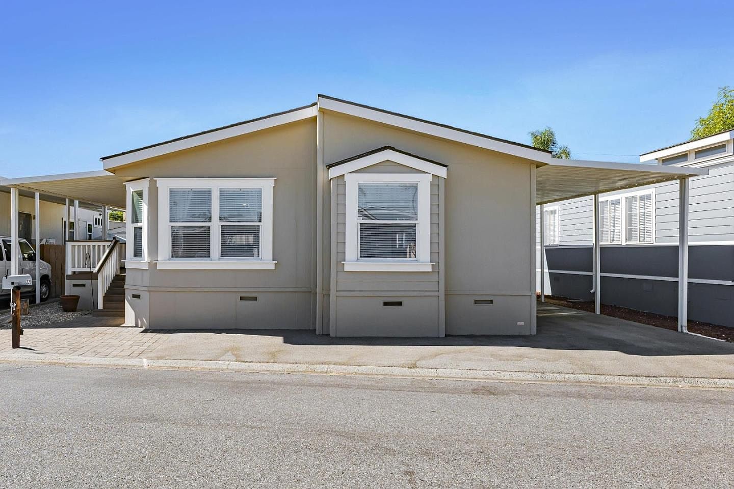 195 Blossom Hill Rd Lot 220, San Jose, CA 95123