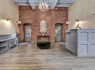 25 Grand St APT 165, Norwalk, CT 06851