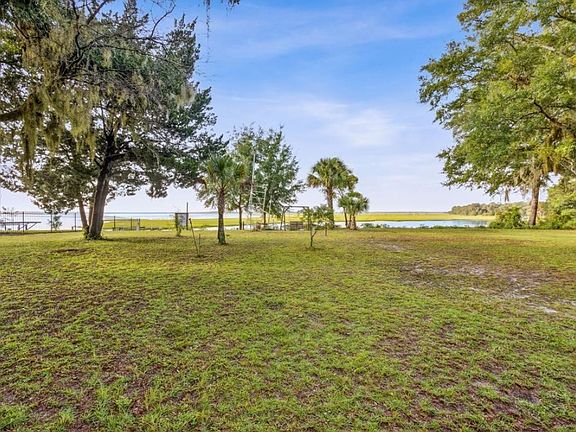 5th image of 95068 Cook Rd