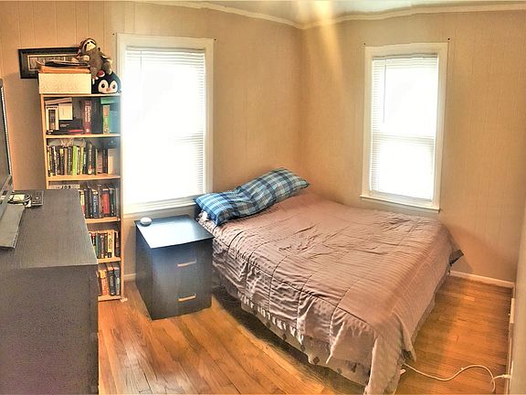 5th image of 41191 E Ann Arbor Trl