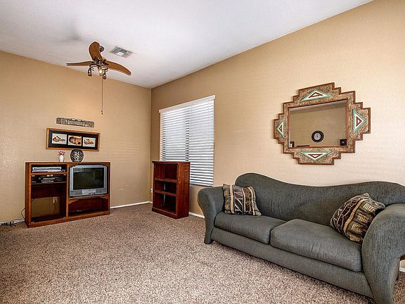 5th image of 8808 W Myrtle Ave