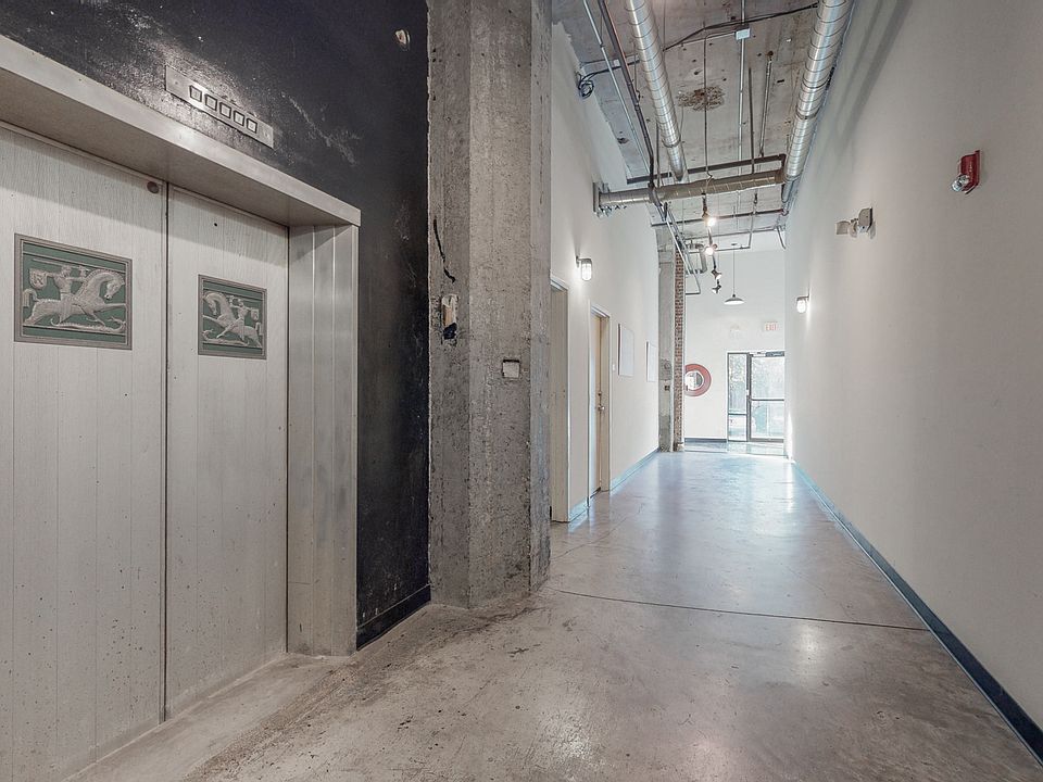 Building Photo 5