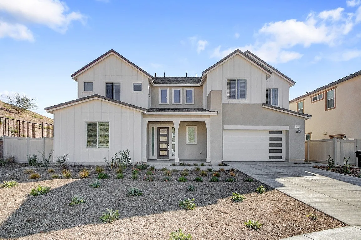 17700 Ridgeline Court — Photo 2