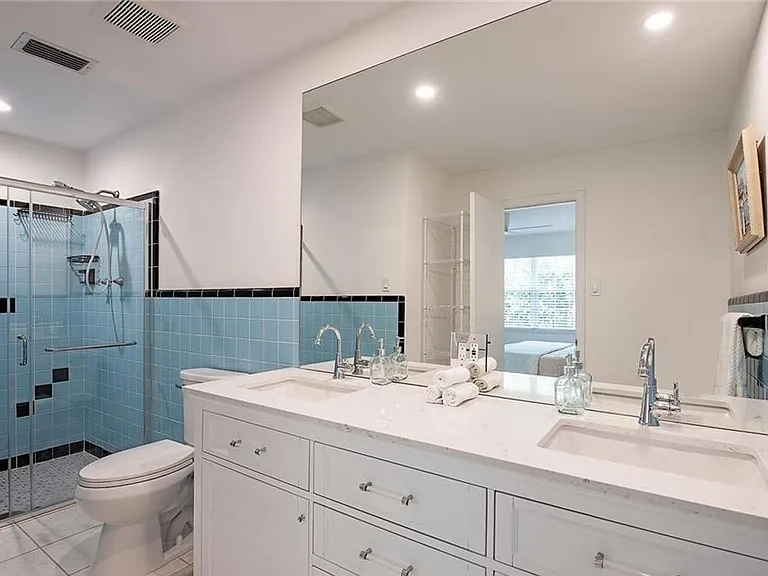 1281 Diana Ave — Photo 13