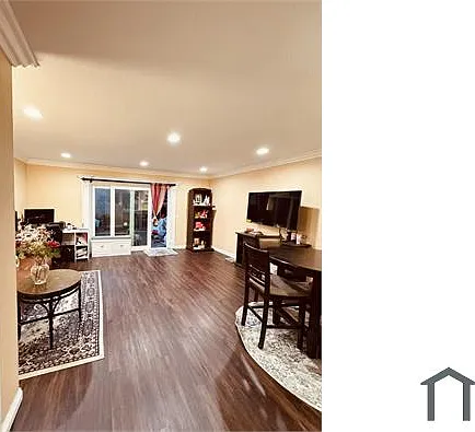 13869 La Jolla Plz — Photo 2