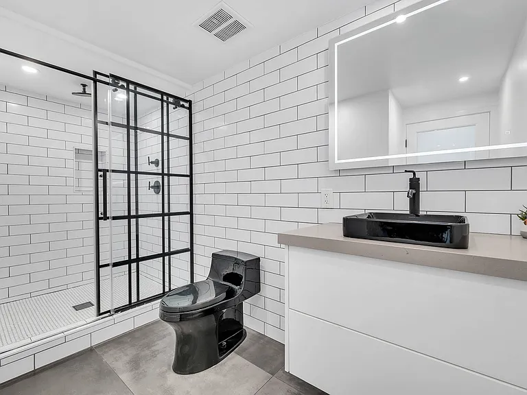 24 20th Ave #12B — Photo 10
