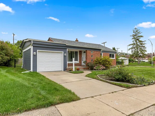 29530 Robert Dr, Livonia, MI 48150