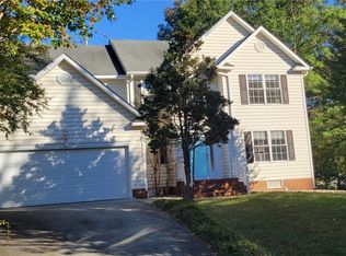 6097 Homehills Rd, Mechanicsville, VA 23111