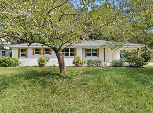 324 S Center St, Conway, AR 72034