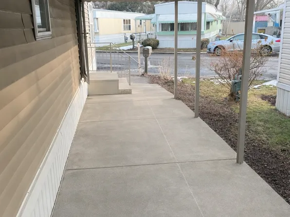 2 Bed 1 Bath Single Section Plan, Crestwood Estates