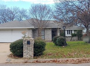 241 NE Brushy Mound Rd, Burleson, TX 76028