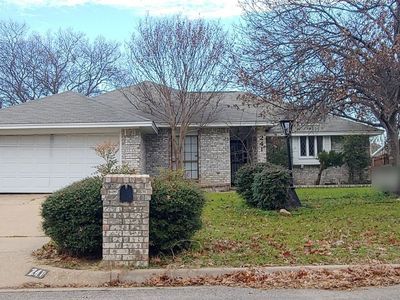 241 NE Brushy Mound Rd, Burleson, TX, 76028