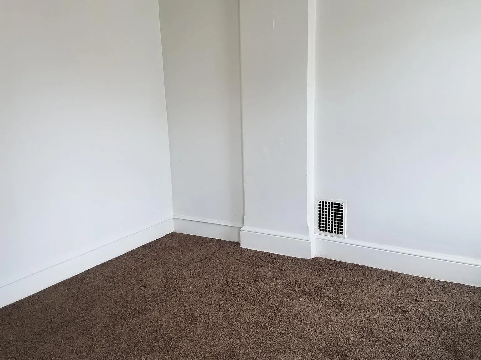 3 bed, 1536 sqft, $1,250 — Photo 4