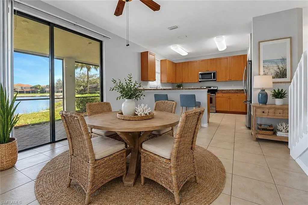 3 bed, 2.5 bath, 1667 sqft, $2,500 — Photo 4