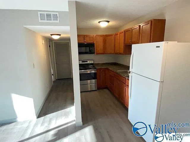 1 bed, 1.0 bath, 582 sqft, $700 — Photo 4