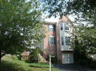 21562 Bankbarn Ter, Ashburn, VA 20148