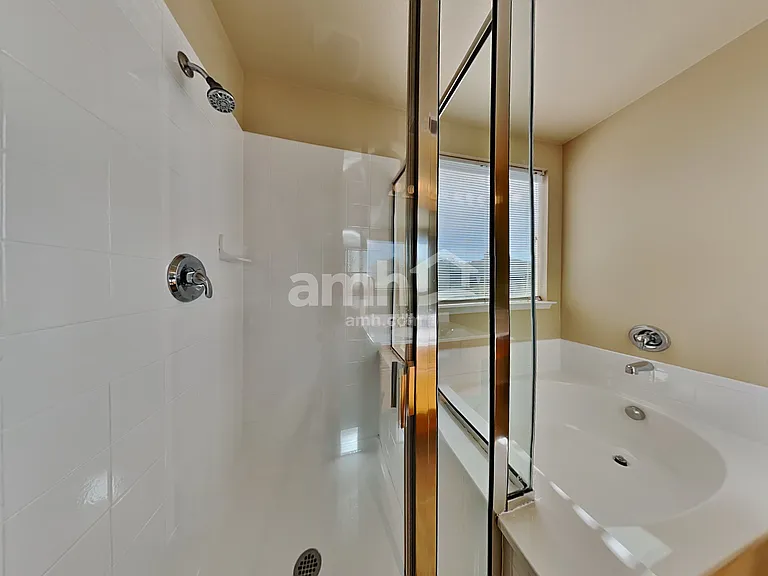421 Hackberry Dr — Photo 16