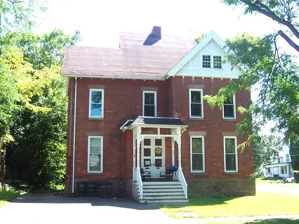 134 W State St, Albion, NY 14411