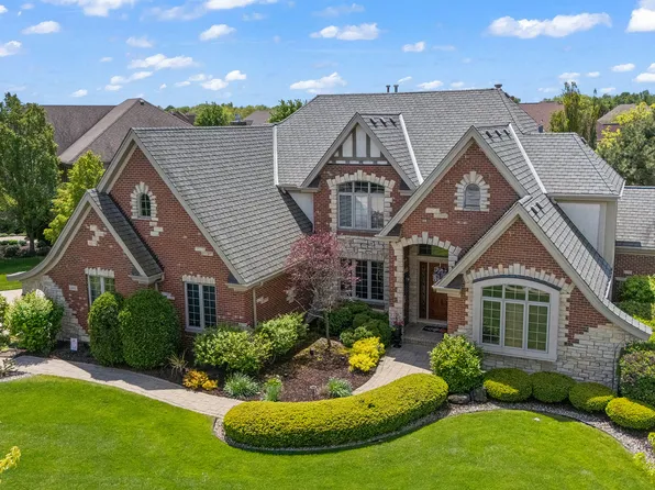 22602 Granite Dr, Frankfort, IL 60423