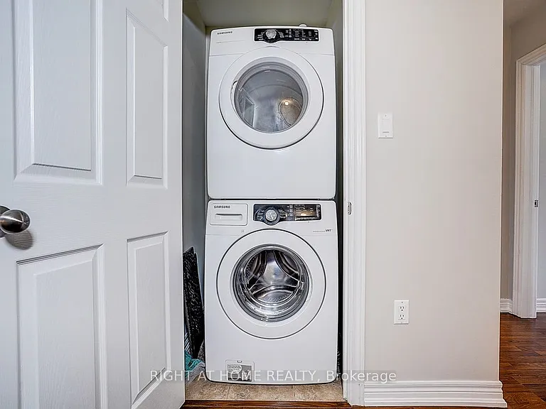 151 Silverwood Ave #15 — Photo 26