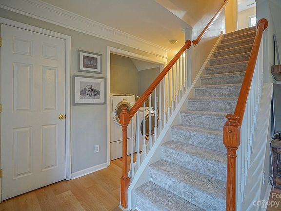 5th image of 1845 Chinchester Ln