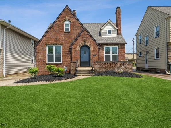 1814 Brookview Blvd, Parma, OH 44134