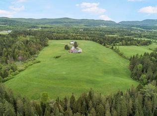 72 Hurlbert Pl, Colebrook, NH 03576