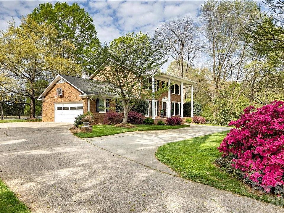 5918 Foxcrest Dr, Mint Hill, NC 28227 | Zillow