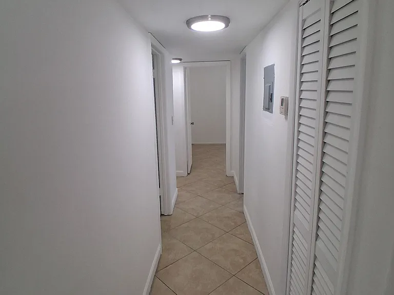 401 SW 13th Pl #705 — Photo 9