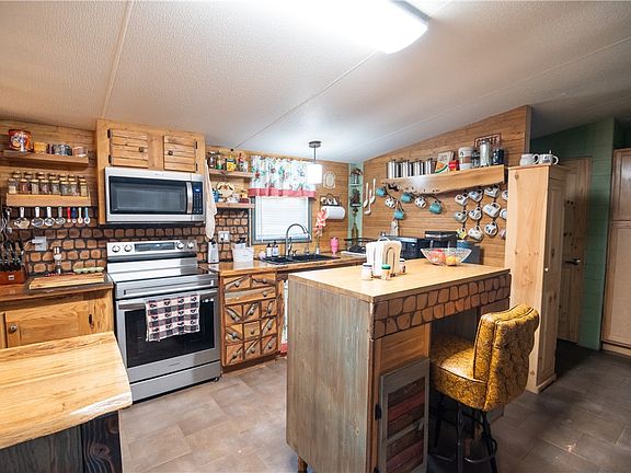 2nd image of 82 Lee Road 2031