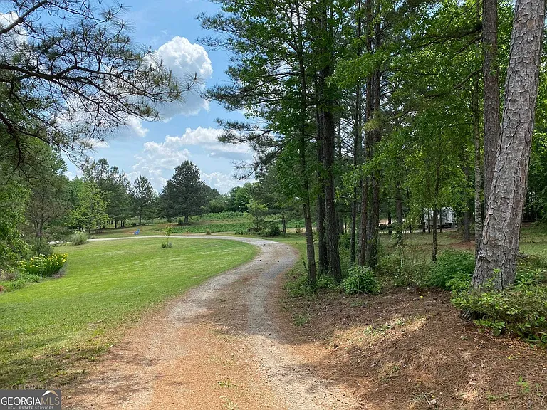 6659 Lone Oak Rd — Photo 32