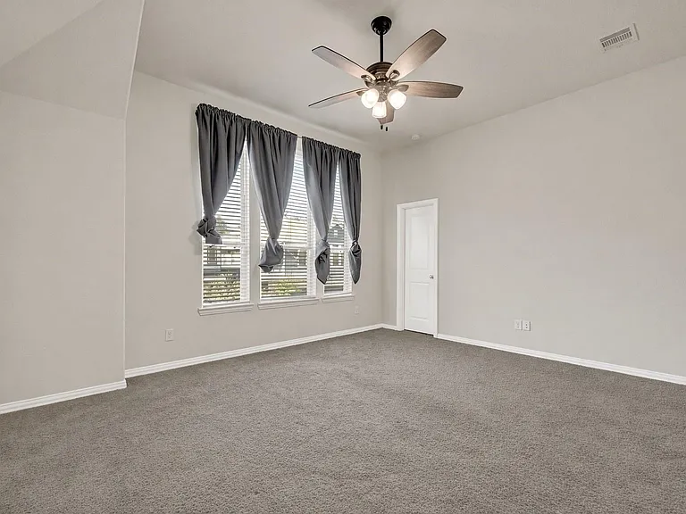 5104 Chapel Heights Dr — Photo 11