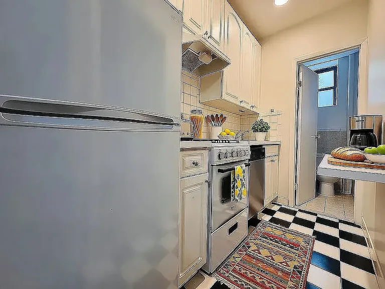 405 W 45th St #1A — Photo 3