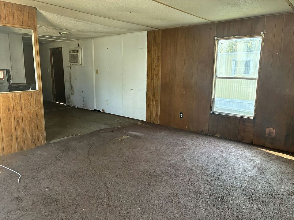 2nd image of 10166 103rd St #87