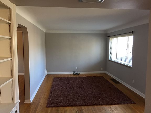 3rd image of 4337 Marlin Ave