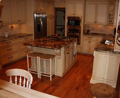 3rd image of 312 Saint Andrews Dr